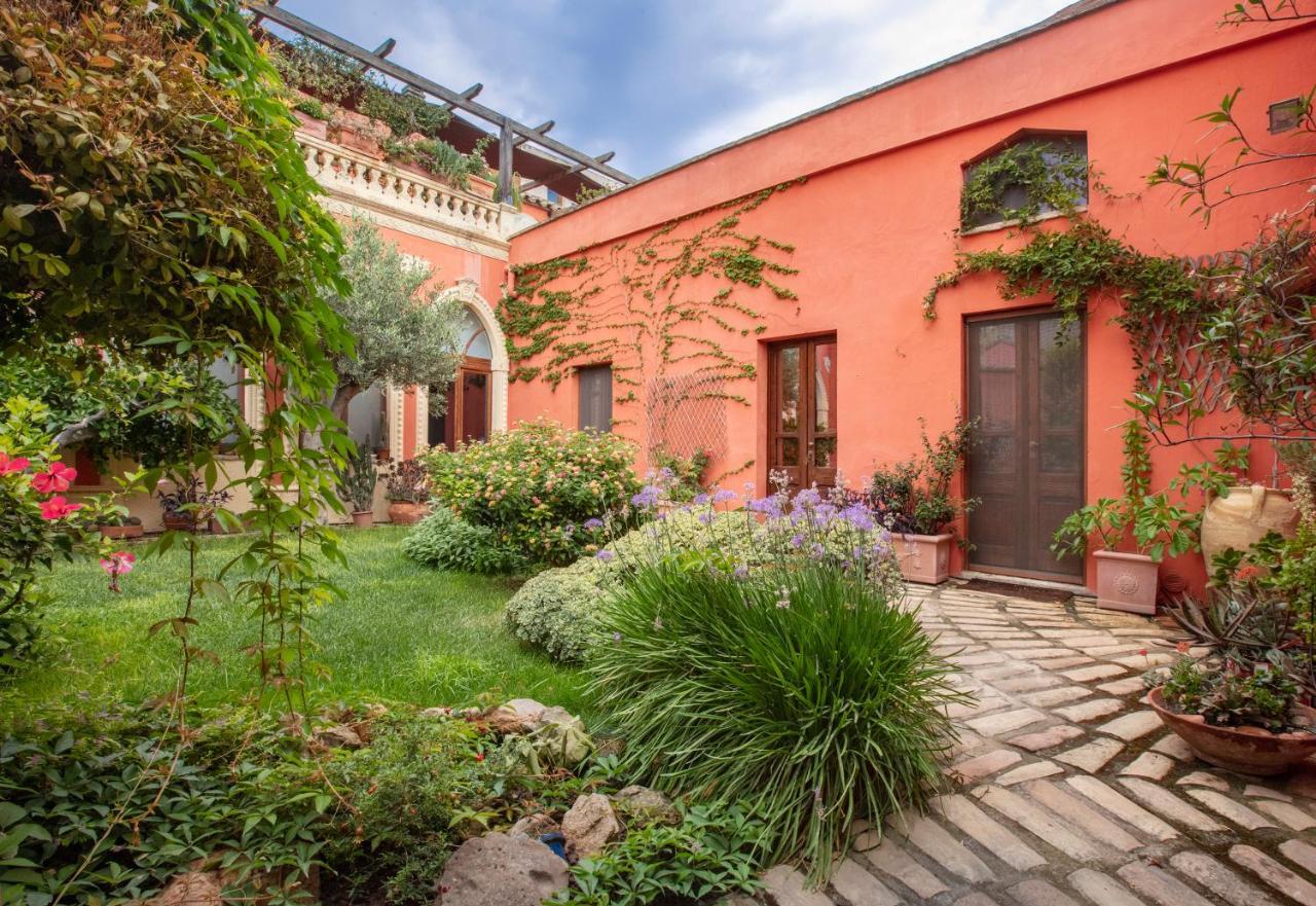 Bed and Breakfast Casa Isotta Quartu SantʼElena Exteriér fotografie